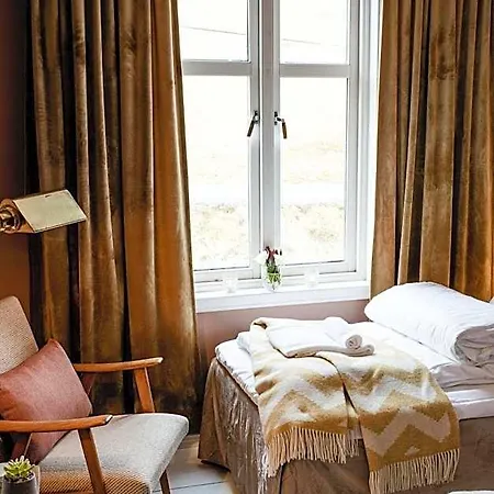 Fjaerland Fjordstove - Huseby Hotelldrift As Hotel Balestrand