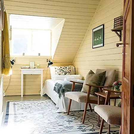 Fjaerland Fjordstove - Huseby Hotelldrift As